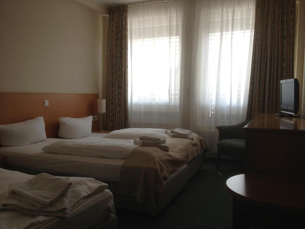 Gaestehaus Am Karlstor Karlsruhe Room photo