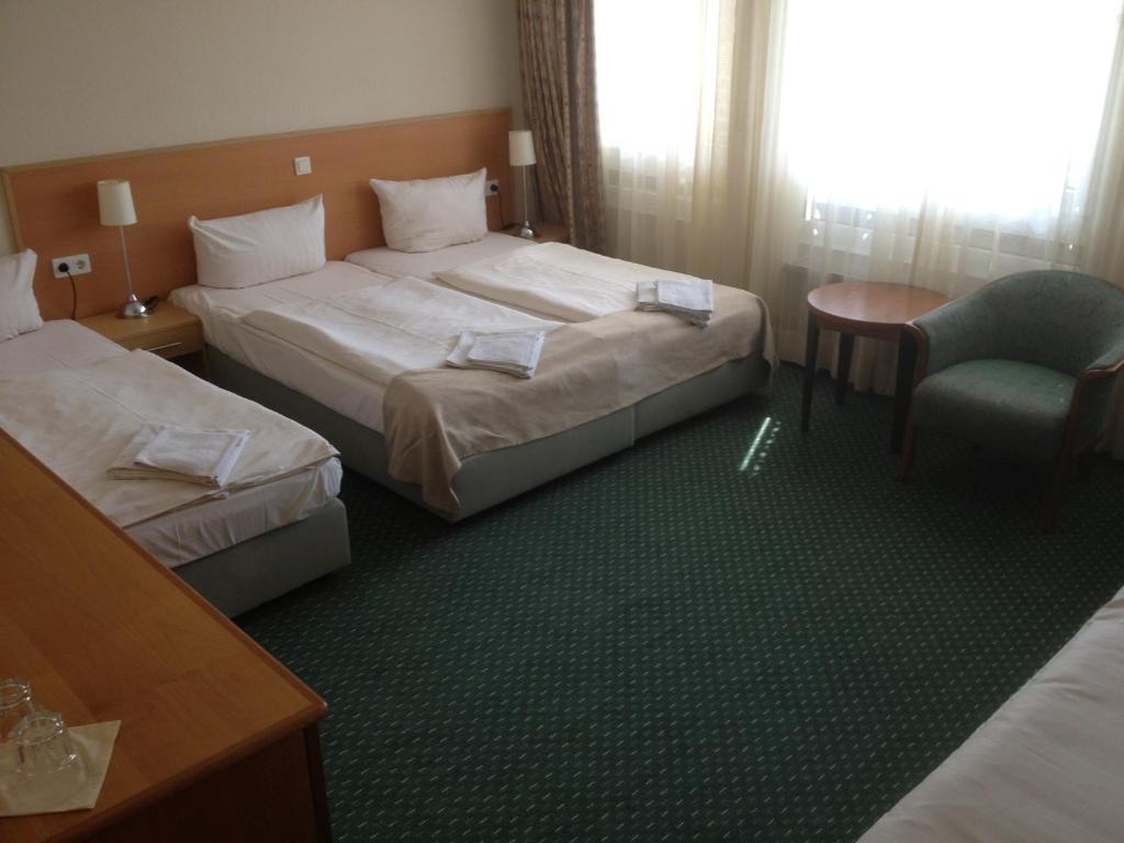 Gaestehaus Am Karlstor Karlsruhe Room photo